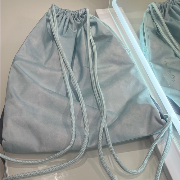 Adidas Light Blue Drawstring Backpack - Picture 4 of 7